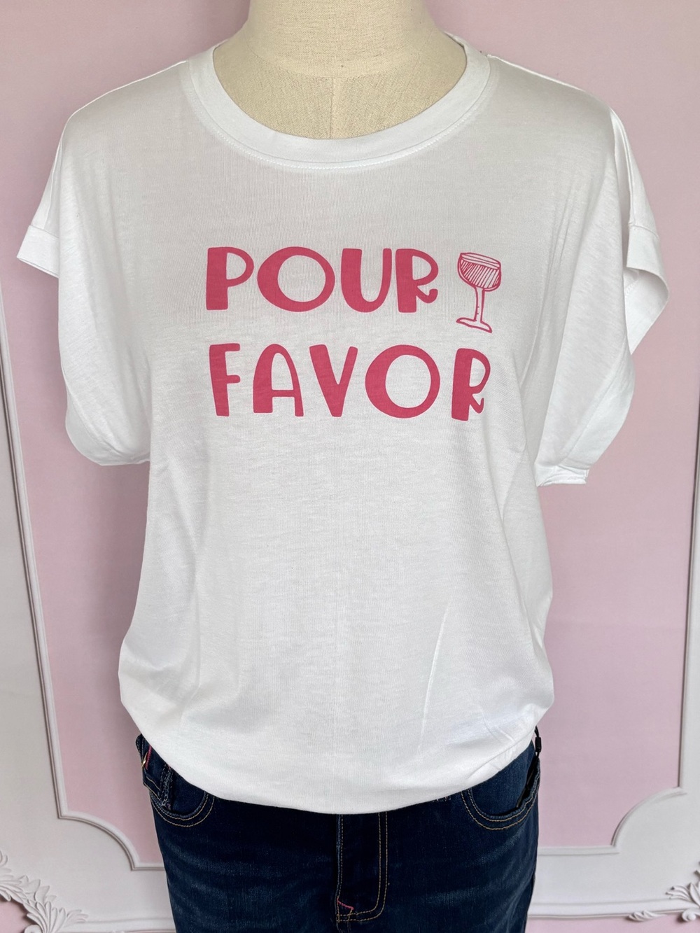 SWEET SOUL "Pour Favor" Short Sleeve Soft Cotton Blend White Tee--NWOT--L